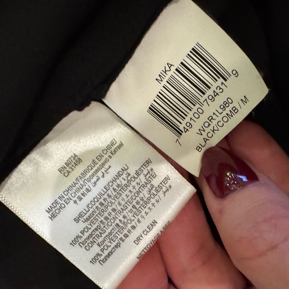 BCBGMaxazria Mika Black Green Asymmetric Tiered Racerback Tank Sz M - Picture 6 of 7